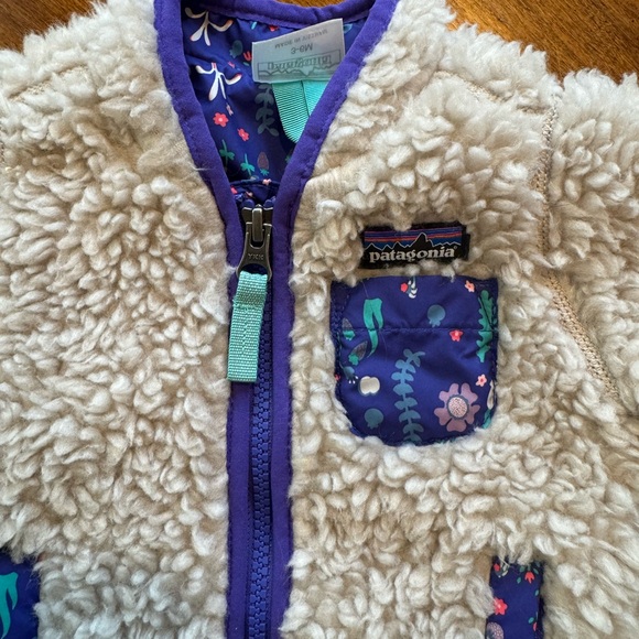 Baby (3-6m) Patagonia Jacket - Picture 2 of 4